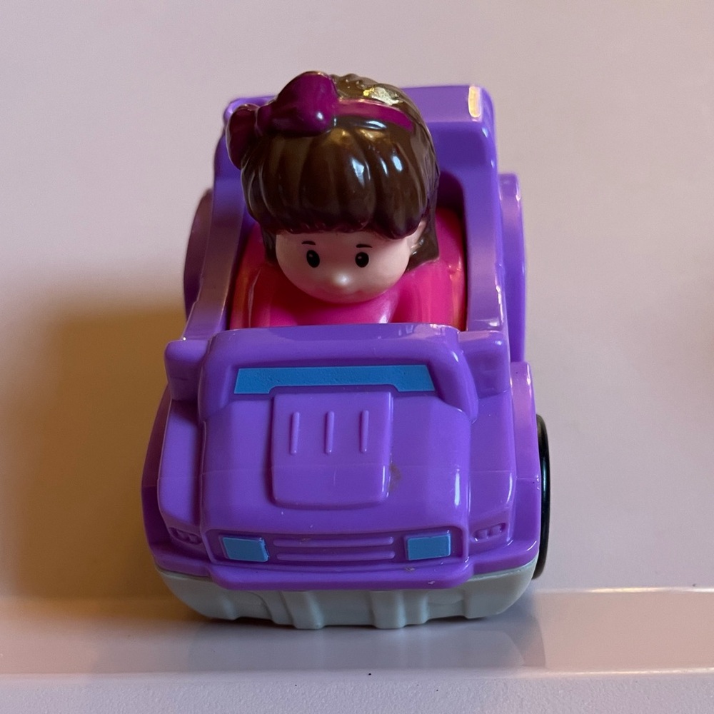 Replacement Little People Wheelie Purple SUV